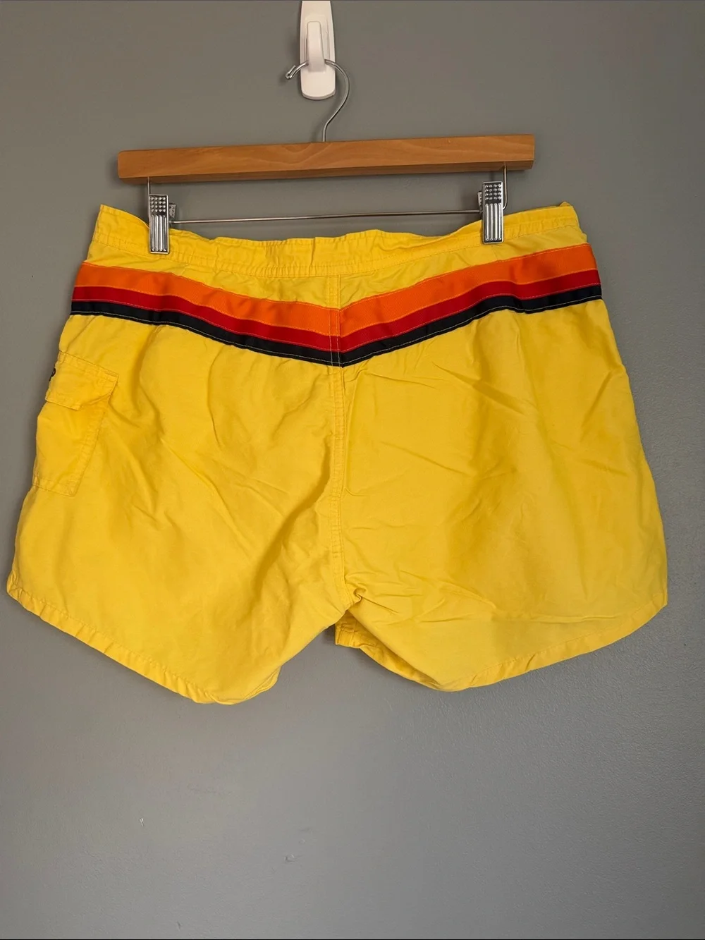 Vintage 70s 80s Ocean Pacific OP Style Yellow Rainbow Stripe Board Shorts M 32”